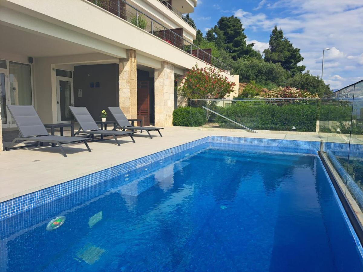 מימיצה Villa Jolara With Heated Pool מראה חיצוני תמונה